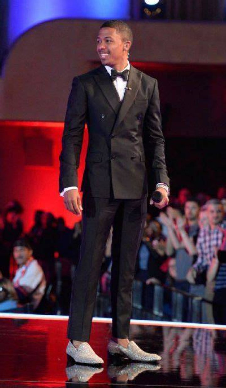 Nick Cannon sports 2 million shoes on 'AGT' finale