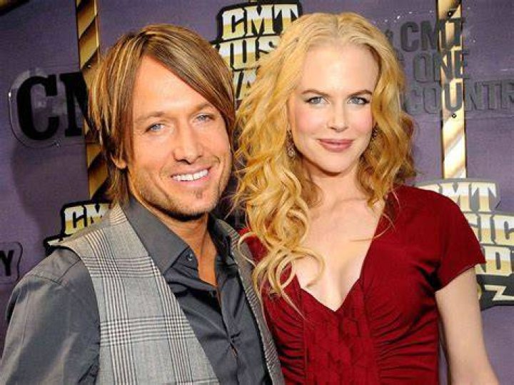 Nicole Kidman and Keith Urban joined by teenage daughters for 1st time
