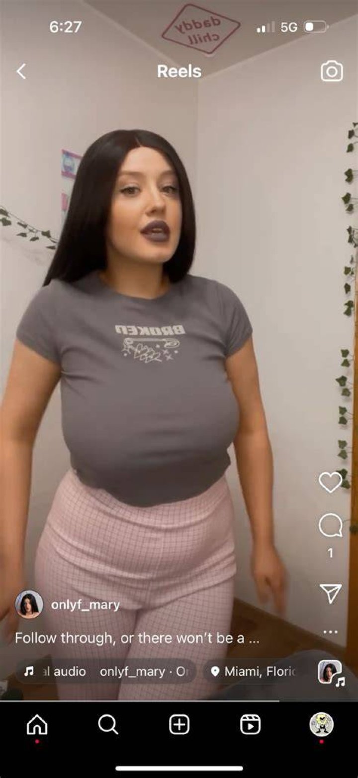 OnlyFans Reviews Episode Fourteen w/ Lia Bluemoon Lia_Bluemoon YouTube