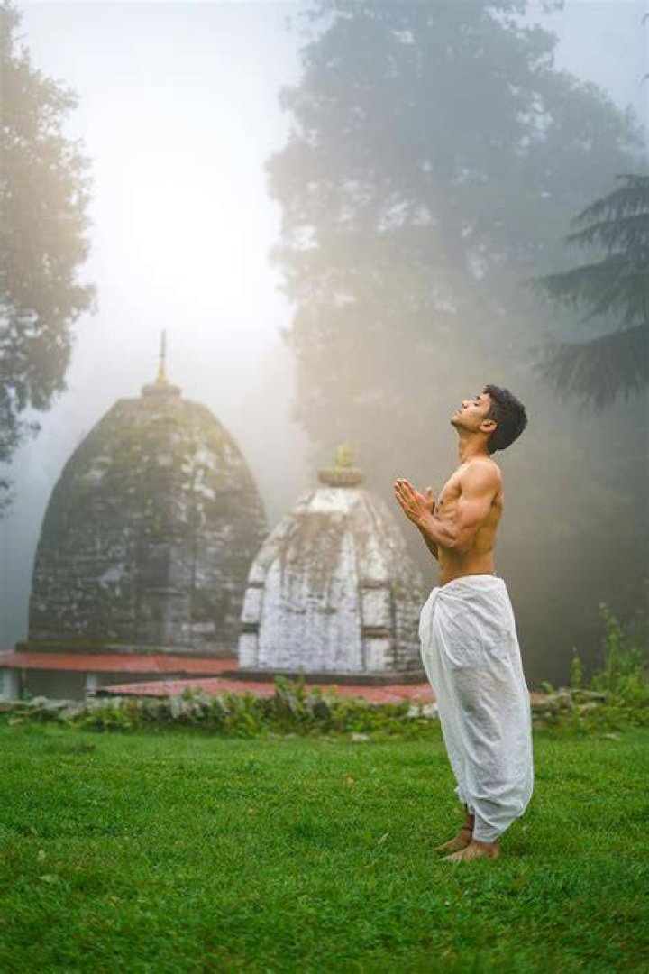pexels-yogendra-singh-2056564