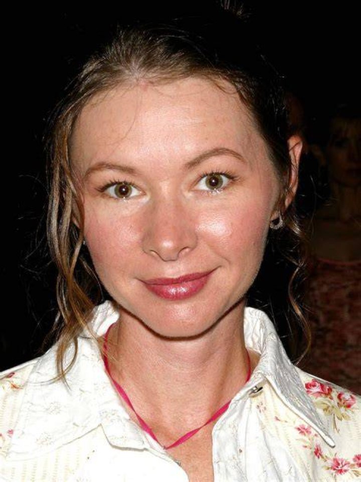 Picture of Kellie Waymire