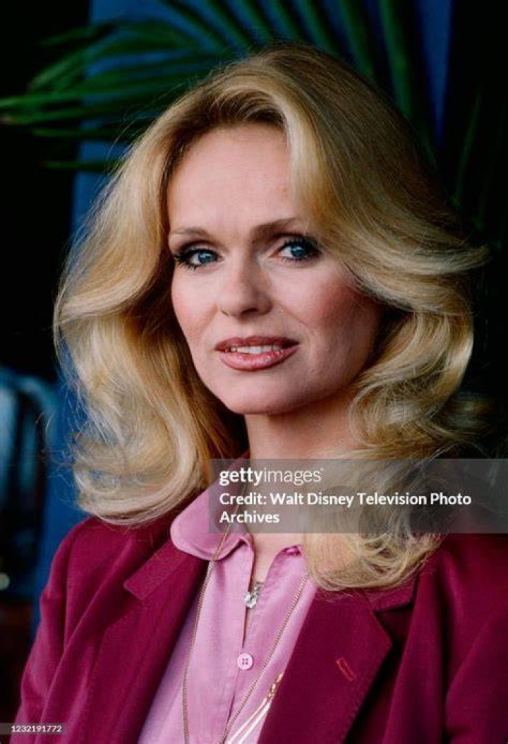 Picture of Lynda Day