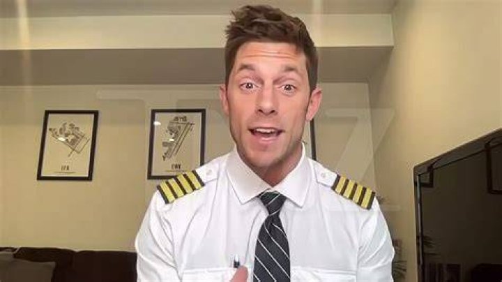 Pilot Pete will only consider getting another matching tat with a woman if she's his wife