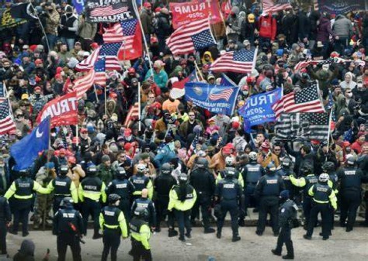 Police and Trump supporters clashed last week
