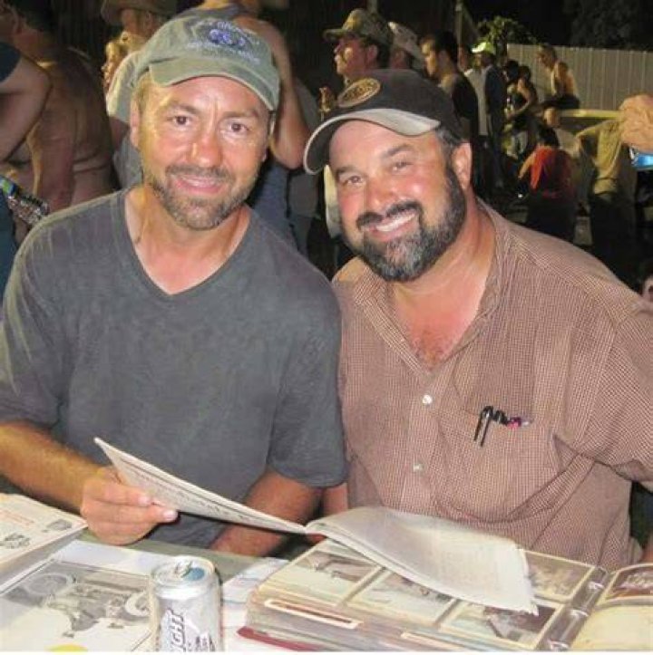 Robbie Wolfe posted a video highlighting items that will be available for sale on the pickers' website