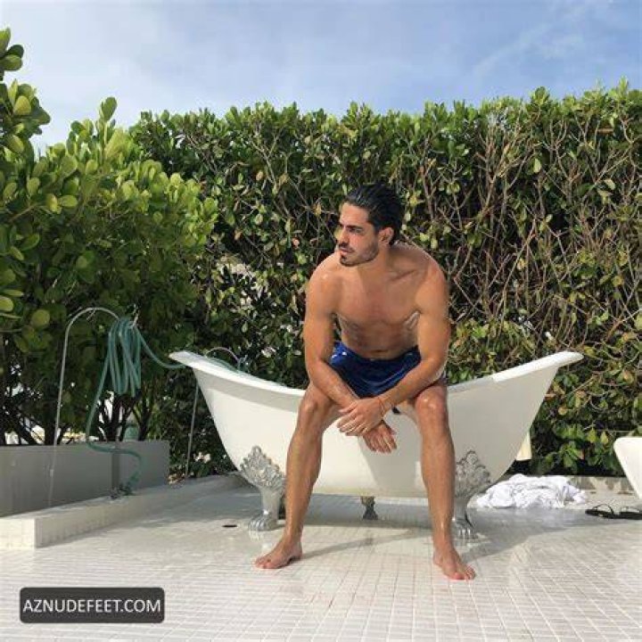 ROBERTO HERNANDEZ Feet AZNudeFeet Men