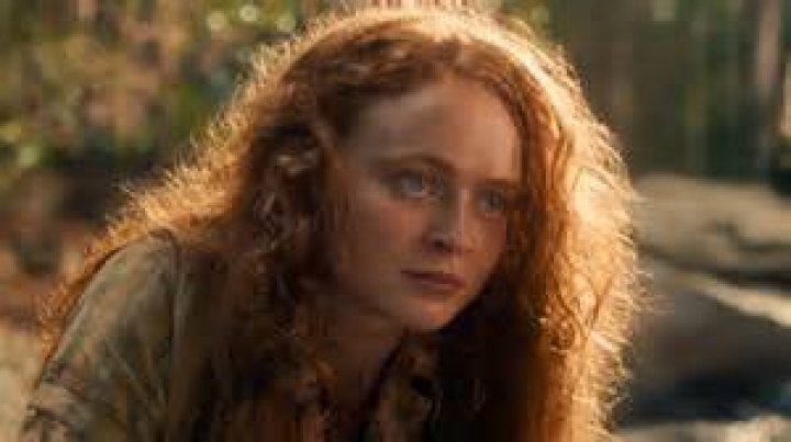 Sadie Sink in Stranger Things as Kate fan tomboy Max