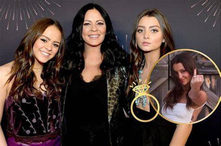 Sara Evans Celebrates Daughter Olivia's Engagement