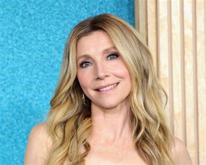 Sarah Chalke photo 49 of 86 pics, wallpaper photo 374051 ThePlace2