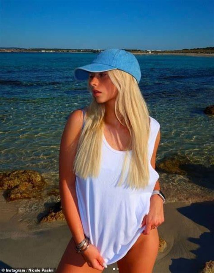 She regularly shares pictures for her followers