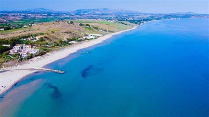 Sicily offers many blue flag sandy beaches with clear waters to soak up the glorious sunshine