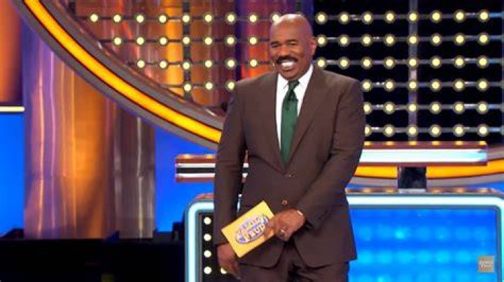 Steve Harvey held up the card showing the winners after he incorrectly announced Miss Colombia Ariadna Gutierrez as the winner at the 2015 Miss Universe pageant