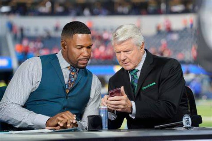 Strahan told Johnson "I like that you realize that your picks are horrible" after the legendary head coach admitted that his football predictions haven't been so hot in the 2023 NFL season
