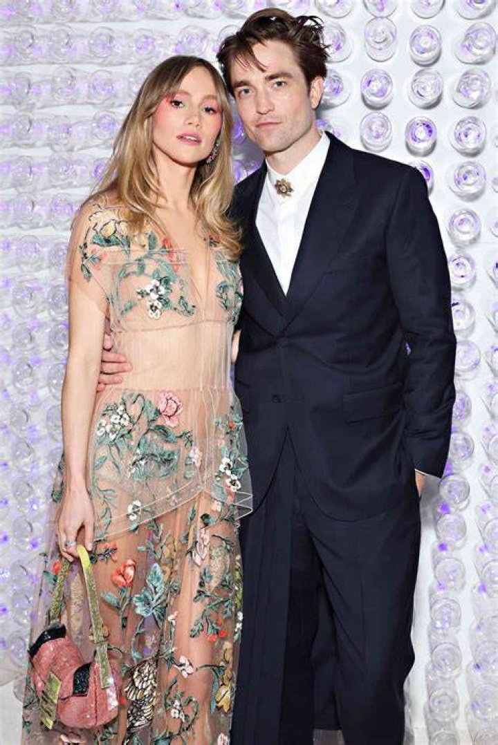Suki Waterhouse DharmaZuzana