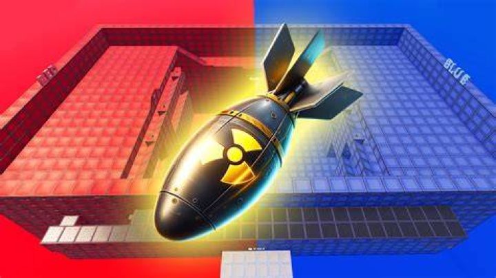 SUPER NUKE RED VS BLUE 🔴🔵 060040964572 by renz Fortnite Creative