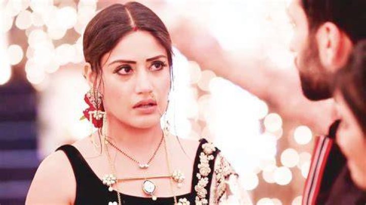 surbhi chandna ishqbaaz