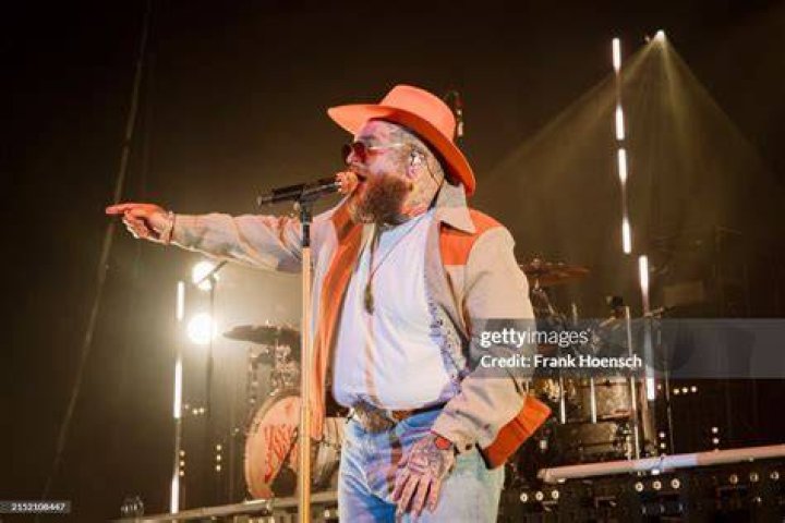 Teddy Swims Performs "Lose Control" at The Voice Finale News PopFiltr