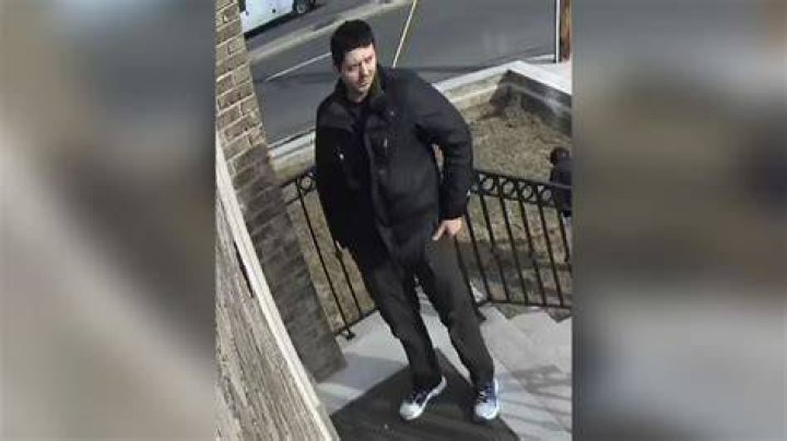 The man who pretended to be the delivery driver is seen fleeing the house with his accomplices before turning back momentarily