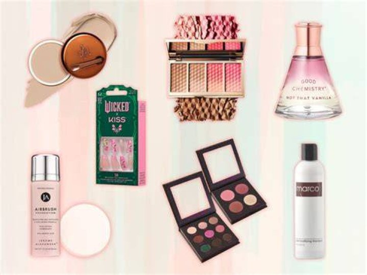 These beauty buys make DIYing your nails a breeze