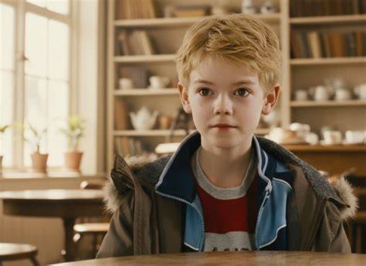 Thomas Brodie-Sangster Reflects on Life After Child Stardom