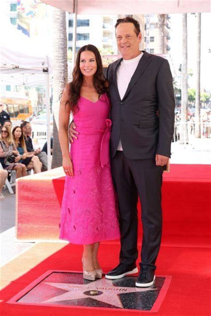 Unveiling The Life Of Neil Flynn's Wife A Journey Beyond The Spotlight