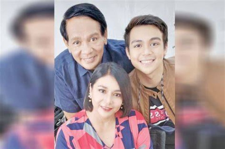 Vitto Marquez, Son Of Joey Marquez & Alma Moreno, Introduced As An FBois In Viva's Youth Flick
