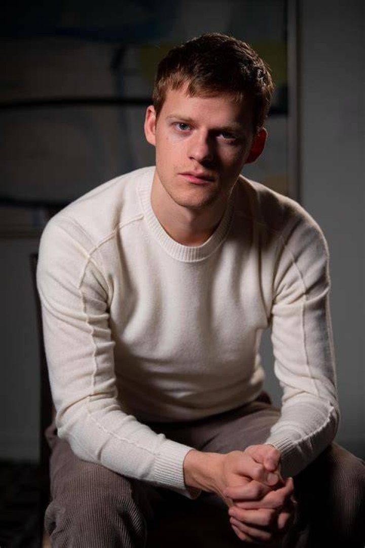 What is Lucas Hedge's Net Worth