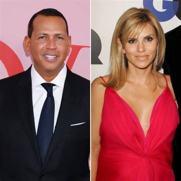 Who is Alex Rodriguez' ex-wife Cynthia Scurtis?