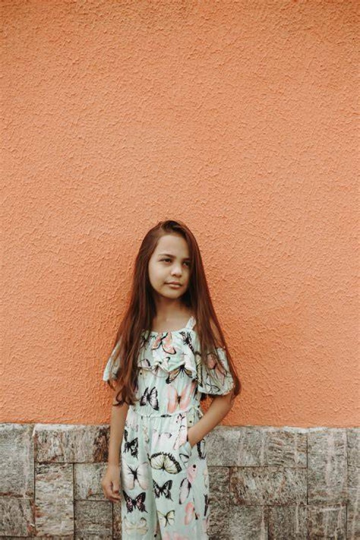 Young Girl Av4 Us Telegraph