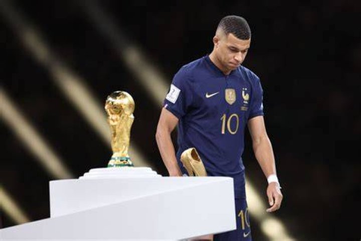 &Eacute;pingl&eacute; sur kylian mbappe